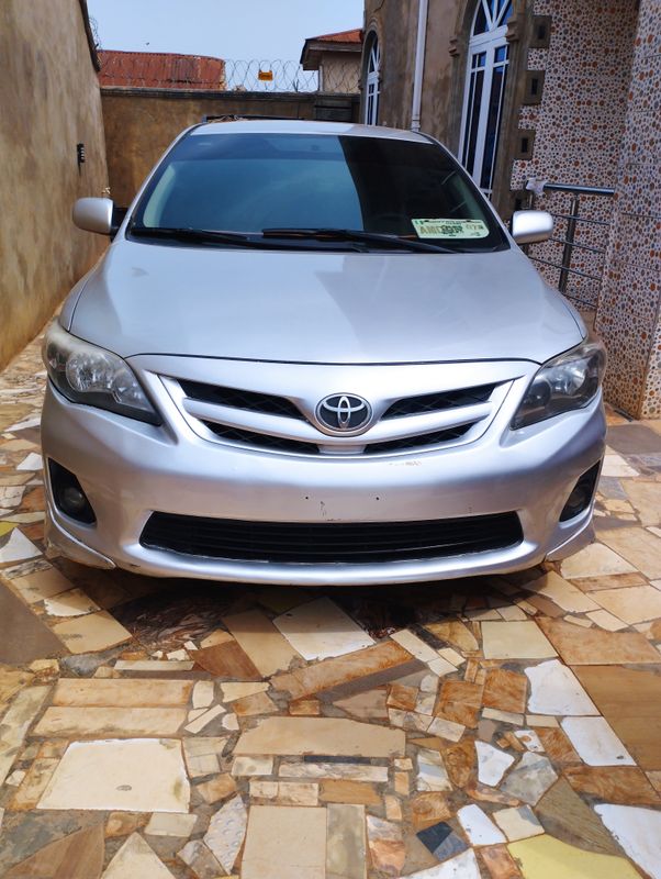 Main image of 2012 Toyota Corolla SE